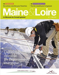 CP448509 photo de Une et parutions intérieures magazine Maine et Loire. 
commandes photo : service de la communication Département 49